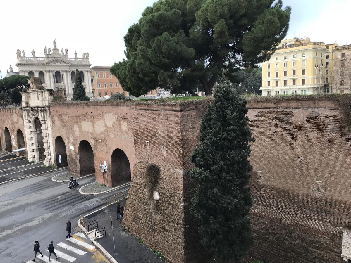 Serventi Longhi Gasthuis Rome
